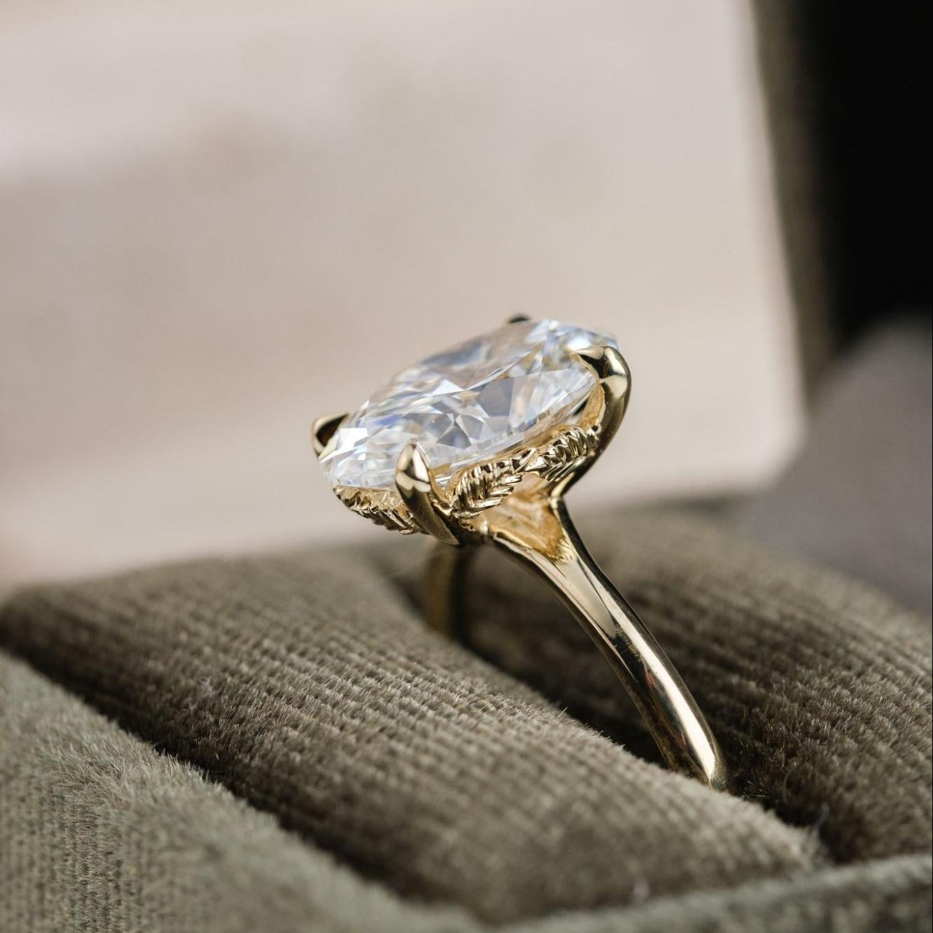 How to Choose the Perfect Ethical Engagement Ring: A Complete Guide for Modern Couples