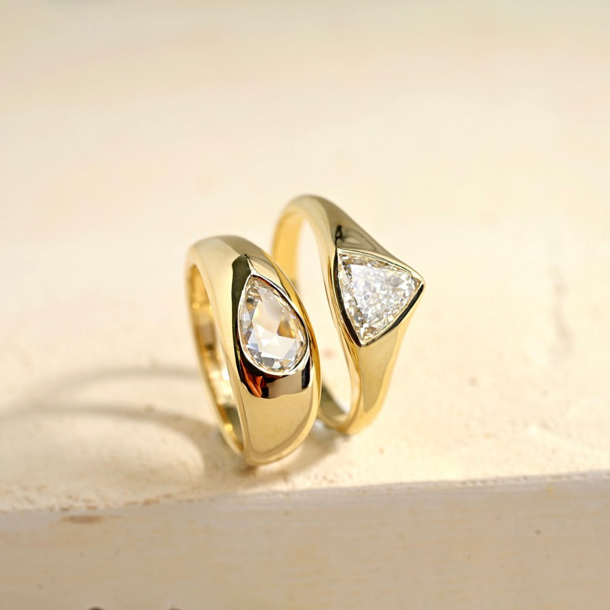 signet style diamond engagement rings