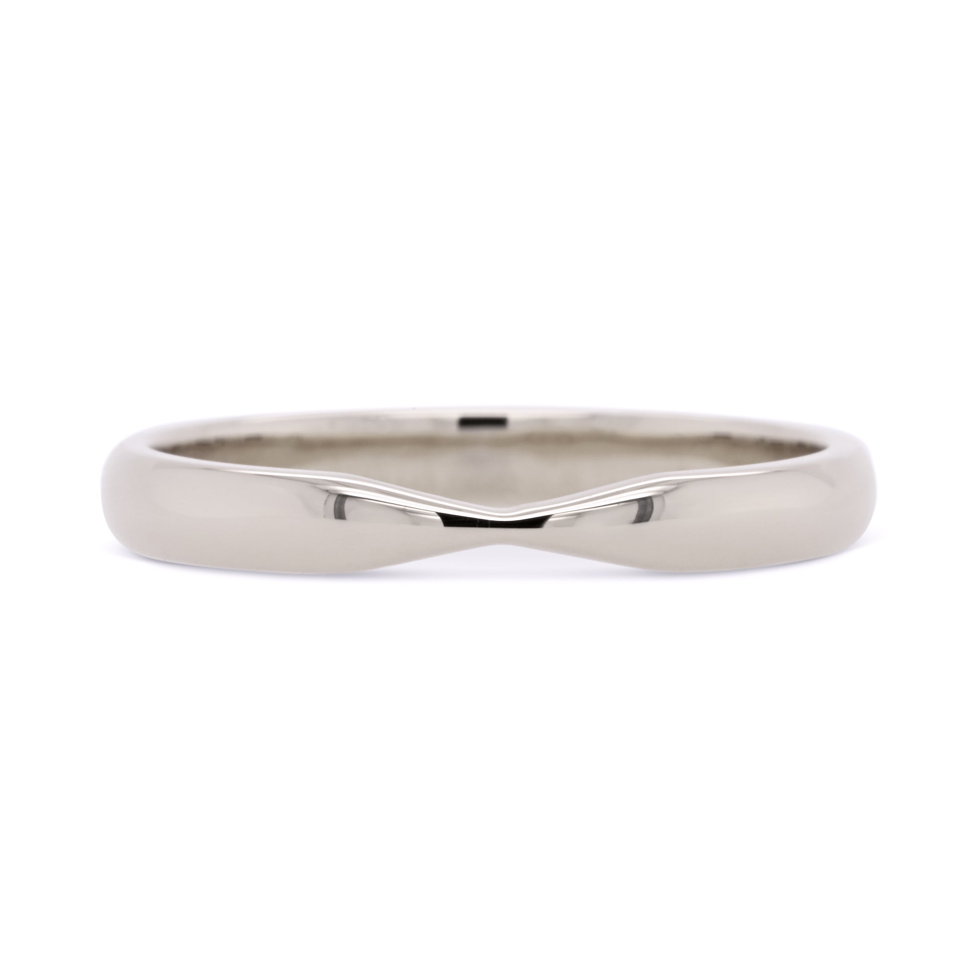 Gently tapered nesting wedding band in 14K white gold